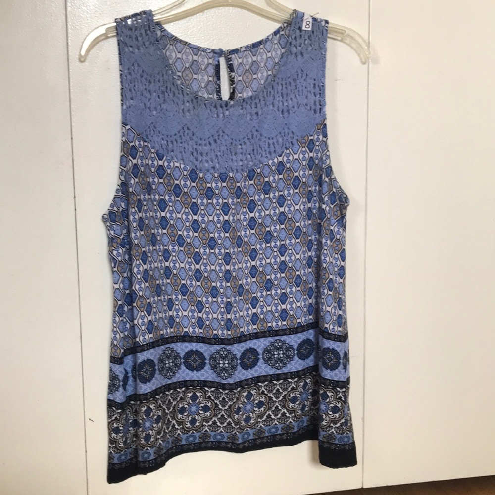 ☀️ 3 for $24 Sleeveless Tops.  Blue top Size Medium